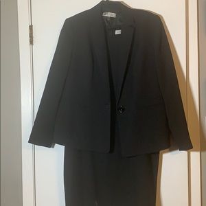 Black Kasper Suit dress